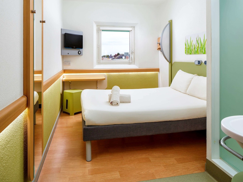 Gift card for Ibis Budget London Hounslow