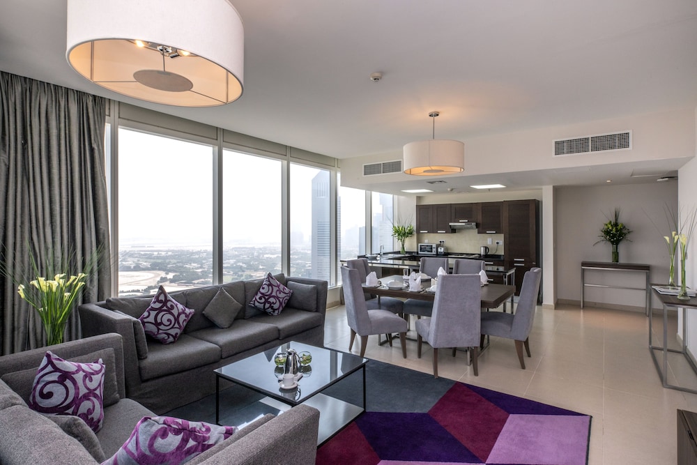 Nassima Tower Hotel Apartments